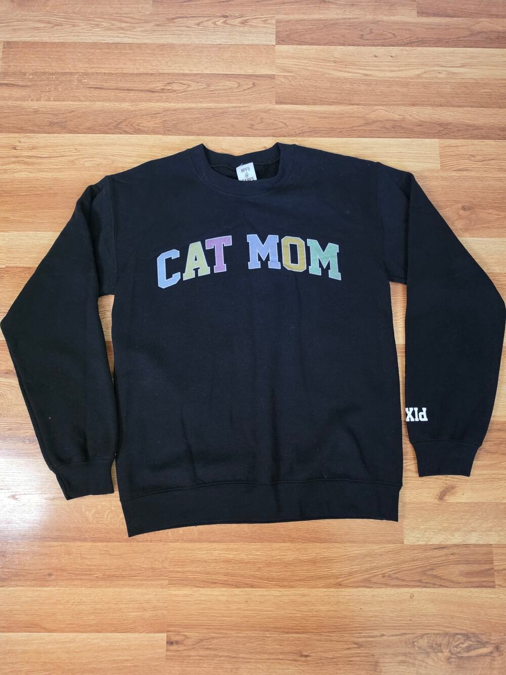 BFFS & Babes Cat Mom Sweatshirt Small Black Graphic Crewneck Pullover Cozy